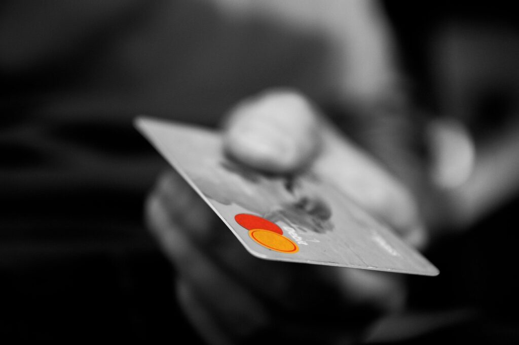 クレジットカードで脱毛費用を払うメリットは何ですか？